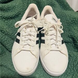 Like new , only worn a few times